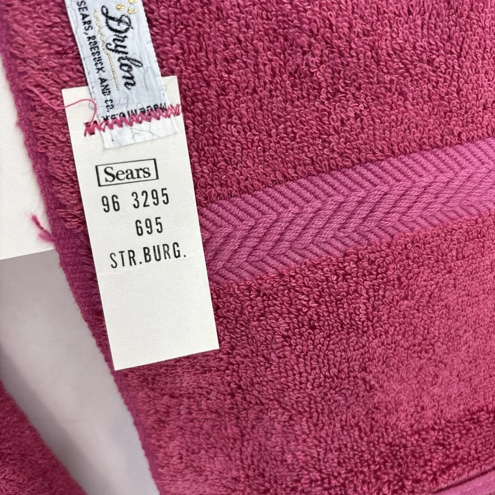 Vintage Sears Drylon Bath Towels & 4 Washcloth Set Raspberry Pink MCM Vibrant